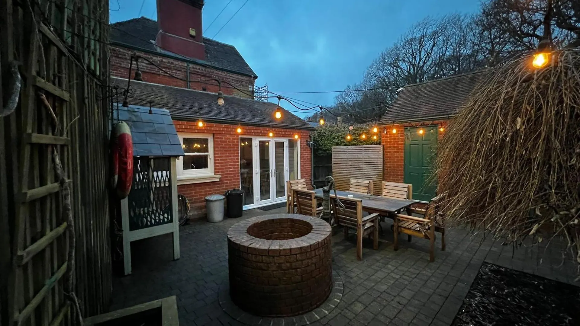 Station House-Hinton Admiral Villa Christchurch  United Kingdom